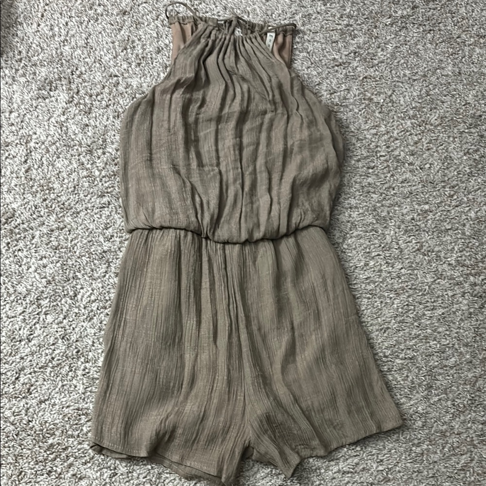 Boutique mts Romper size small